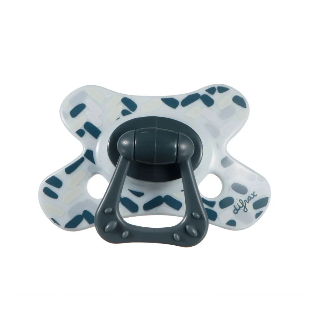 https://www.roshko.bg/media/catalog/product/cache/1/image/9df78eab33525d08d6e5fb8d27136e95/8/7/Difrax Pacifier Natural бебешка залъгалка 12+ м.webp