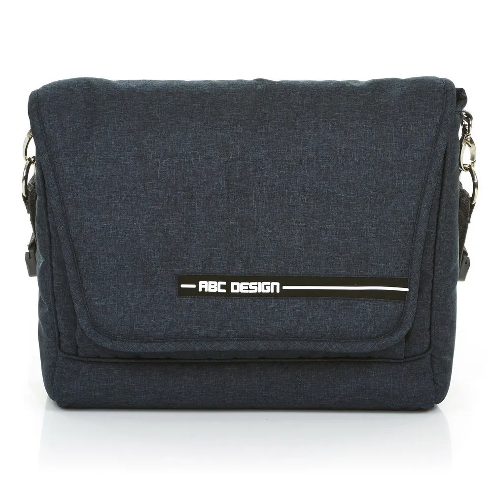 https://www.roshko.bg/media/catalog/product/cache/1/image/9df78eab33525d08d6e5fb8d27136e95/9/1/ABC Design чанта за количка Fashion admiral 2017.webp