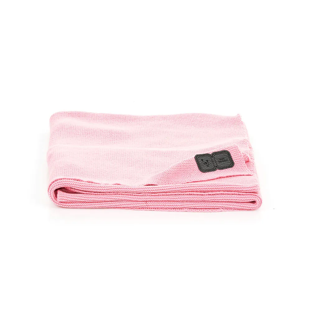 https://www.roshko.bg/media/catalog/product/cache/1/image/9df78eab33525d08d6e5fb8d27136e95/9/1/ABC Design бебешко одеяло rose 2017.webp