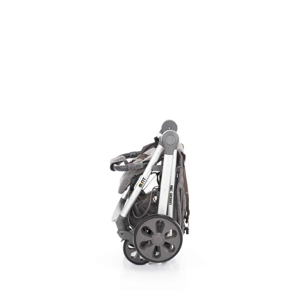https://www.roshko.bg/media/catalog/product/cache/1/image/9df78eab33525d08d6e5fb8d27136e95/_/-/ABC Design детска количка Mint Track 4.webp