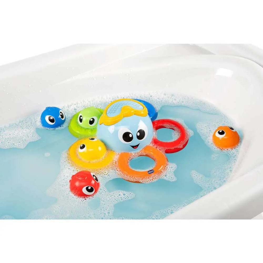 https://www.roshko.bg/media/catalog/product/cache/1/image/9df78eab33525d08d6e5fb8d27136e95/_/0/Chicco Billy The Octopus играчка за баня октопод с рибки 6.webp