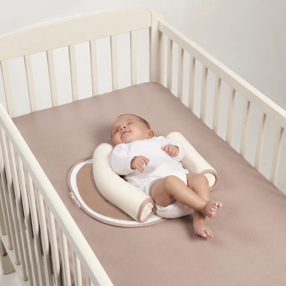https://www.roshko.bg/media/catalog/product/cache/1/image/9df78eab33525d08d6e5fb8d27136e95/a/0/Babymoov възглавница Cosypad .webp