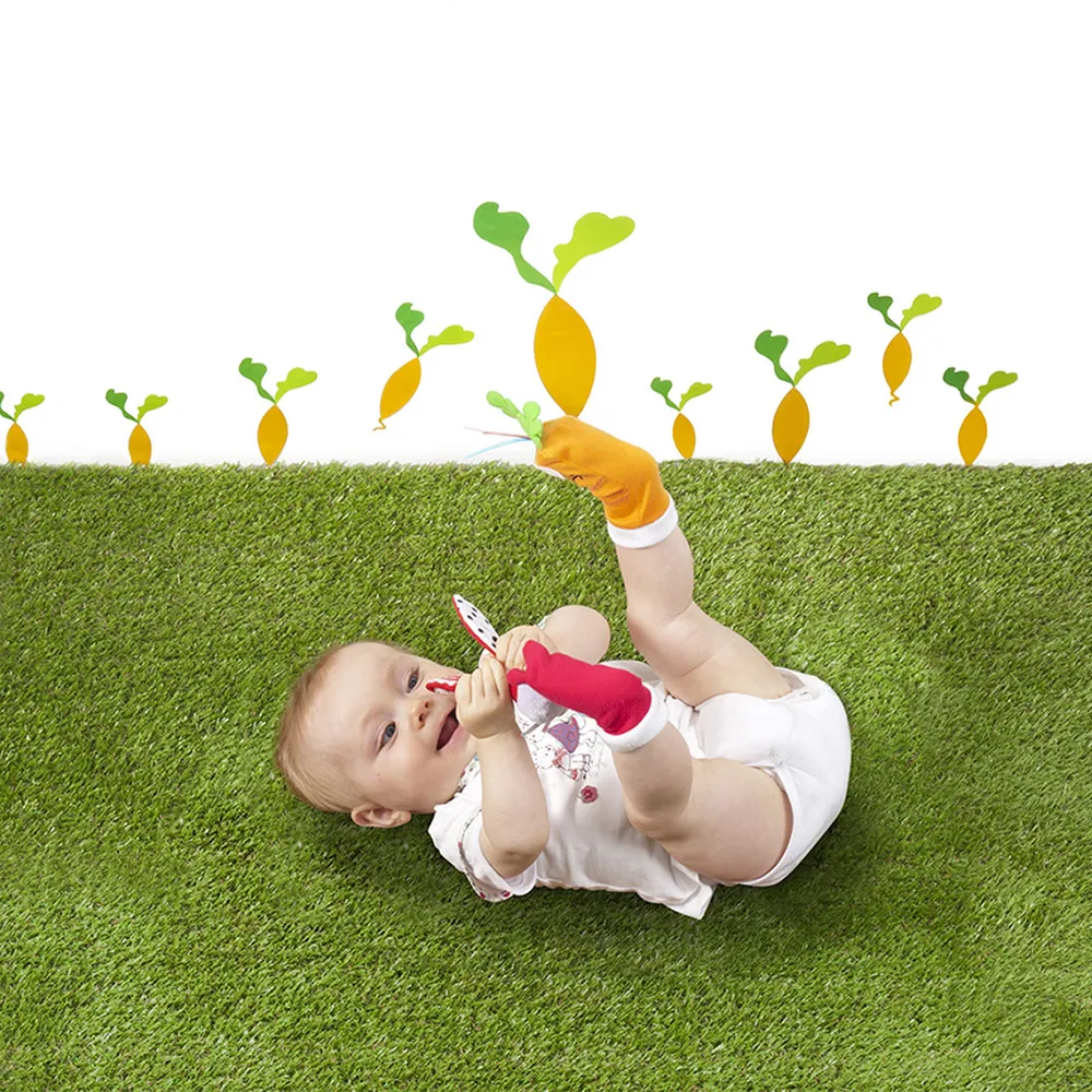 https://www.roshko.bg/media/catalog/product/cache/1/image/9df78eab33525d08d6e5fb8d27136e95/a/1/Babymoov забавни чорапки Зайко.webp