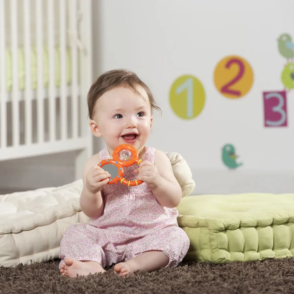 https://www.roshko.bg/media/catalog/product/cache/1/image/9df78eab33525d08d6e5fb8d27136e95/a/1/Babymoov гризалка дрънкалка.webp