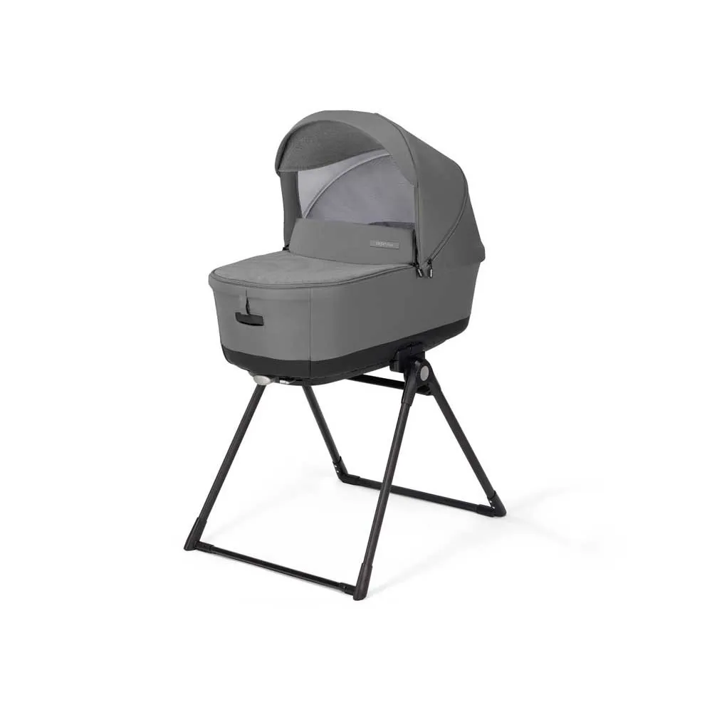https://www.roshko.bg/media/catalog/product/cache/1/image/9df78eab33525d08d6e5fb8d27136e95/a/a/bebeshka-kolichka-inglesina-electa-chelsea-grey 3.webp