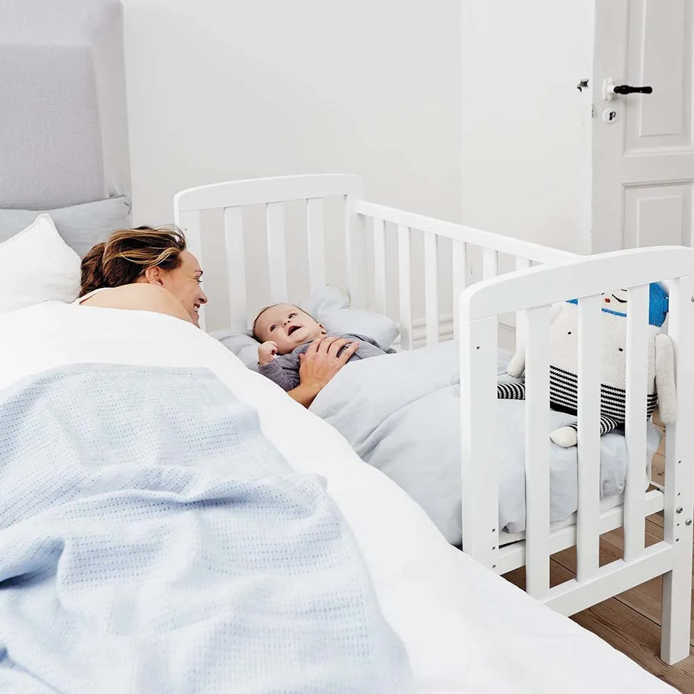 https://www.roshko.bg/media/catalog/product/cache/1/image/9df78eab33525d08d6e5fb8d27136e95/a/l/ легло baby dan alfred.webp