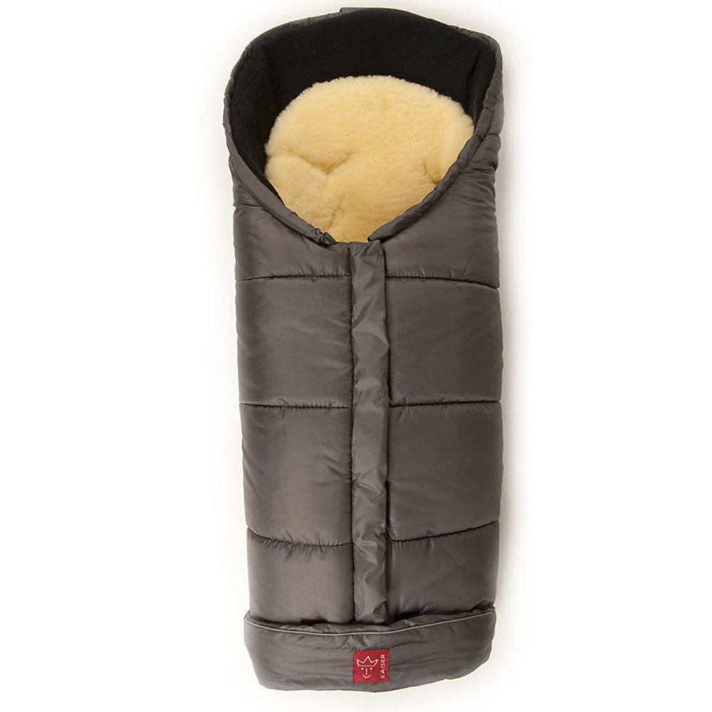 https://www.roshko.bg/media/catalog/product/cache/1/image/9df78eab33525d08d6e5fb8d27136e95/a/n/Kaiser Чувалче за детска количка SHEEPY Anthracite.webp
