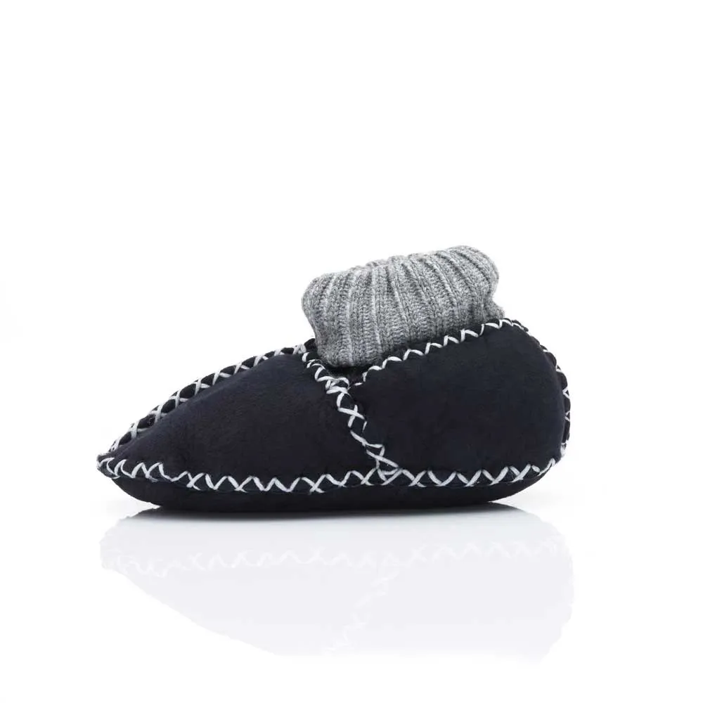 https://www.roshko.bg/media/catalog/product/cache/1/image/9df78eab33525d08d6e5fb8d27136e95/b/6/22-fillikid-navy 3.webp