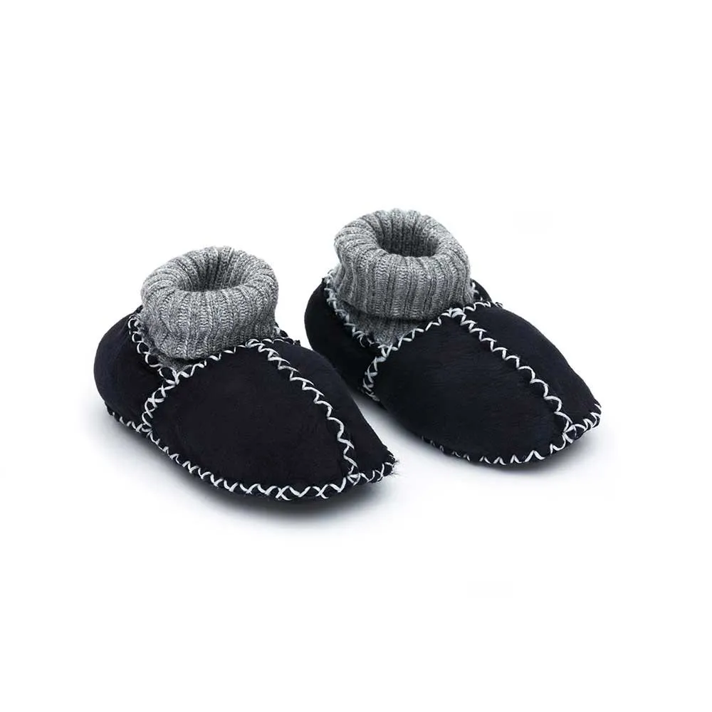 https://www.roshko.bg/media/catalog/product/cache/1/image/9df78eab33525d08d6e5fb8d27136e95/b/6/22-fillikid-navy .webp