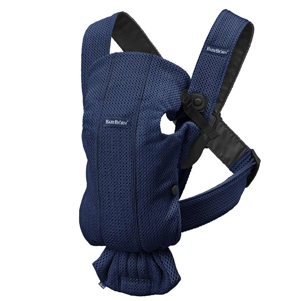 https://www.roshko.bg/media/catalog/product/cache/1/image/9df78eab33525d08d6e5fb8d27136e95/b/a/BabyBjörn Baby Carrier Mini раница за носене на бебе - Navy Blue 3D Mesh.webp