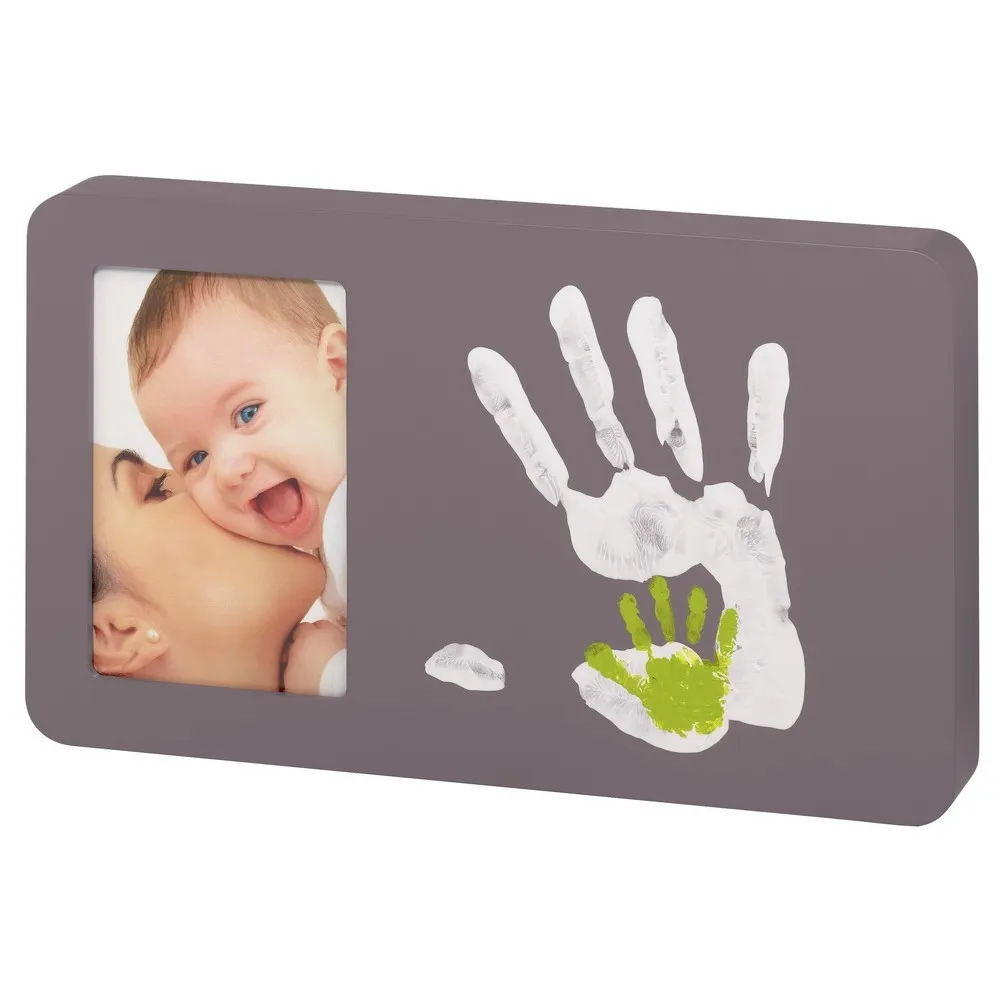 https://www.roshko.bg/media/catalog/product/cache/1/image/9df78eab33525d08d6e5fb8d27136e95/b/a/Baby Art Семеен отпечатък с боички Taupe.webp