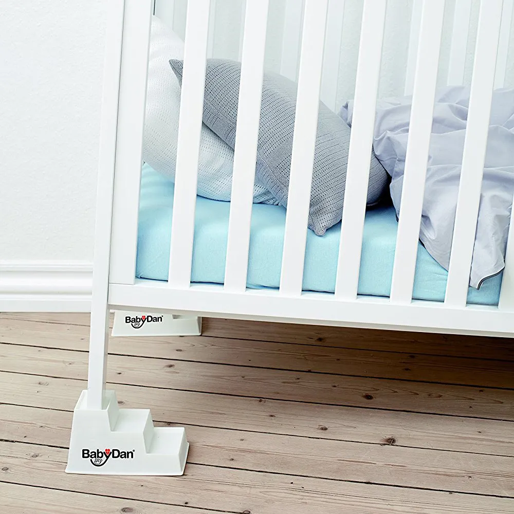 https://www.roshko.bg/media/catalog/product/cache/1/image/9df78eab33525d08d6e5fb8d27136e95/b/a/baby steps 8305-01.webp