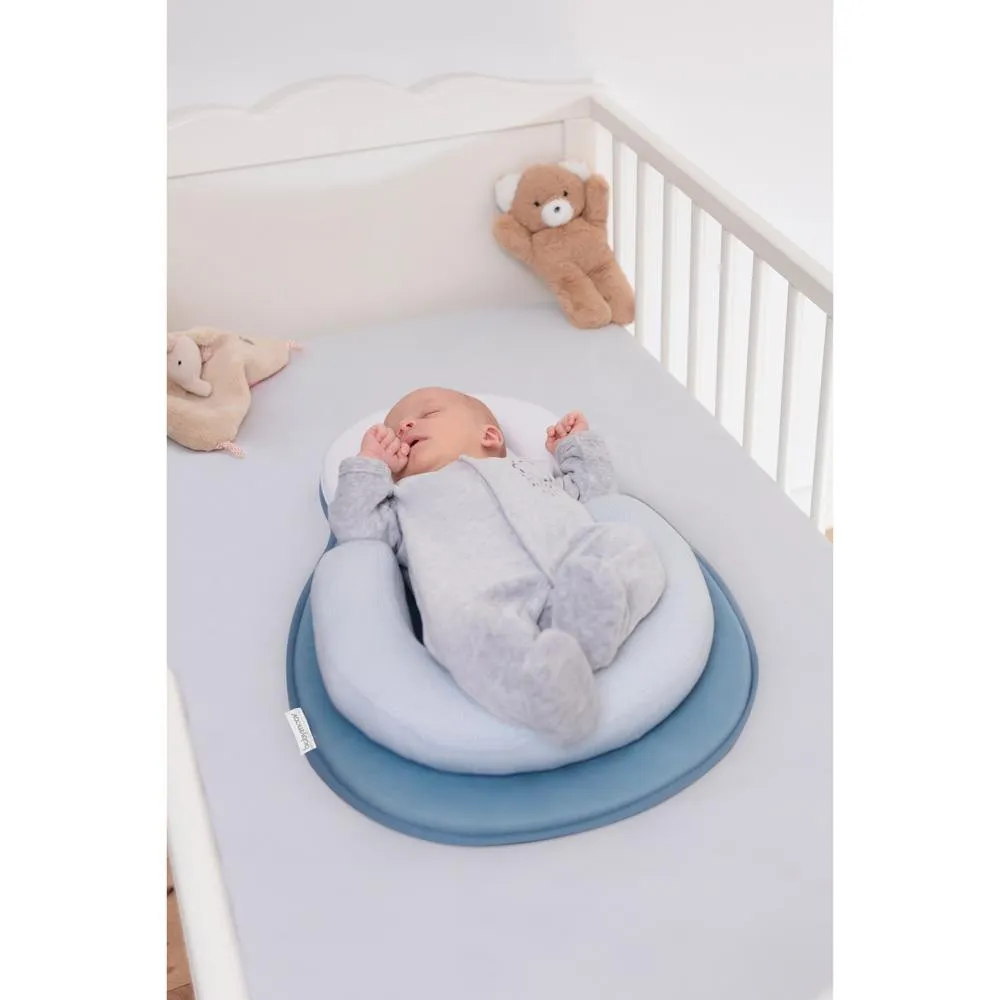 https://www.roshko.bg/media/catalog/product/cache/1/image/9df78eab33525d08d6e5fb8d27136e95/b/a/Babymoov Cosydream Mosaic анатомична бебешка възглавница A050413 3.webp