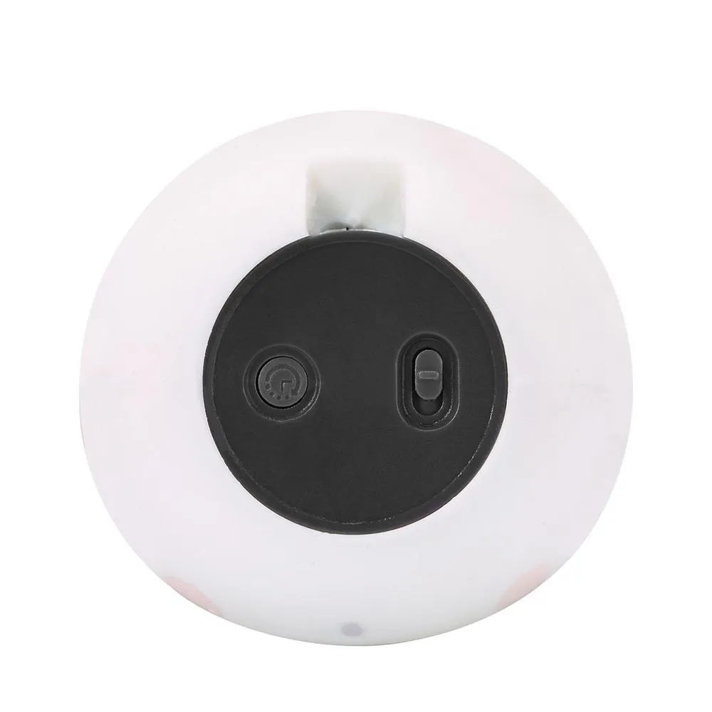 https://www.roshko.bg/media/catalog/product/cache/1/image/9df78eab33525d08d6e5fb8d27136e95/b/a/Babymoov Squeezy преносима нощна лампа от мек силикон A015026 3.webp