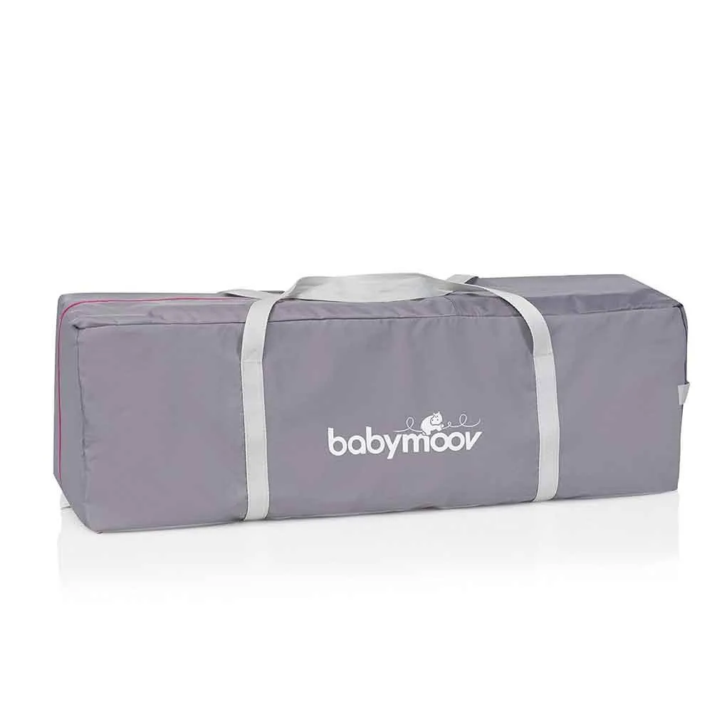 https://www.roshko.bg/media/catalog/product/cache/1/image/9df78eab33525d08d6e5fb8d27136e95/b/a/Babymoov Travel Cot Curve Dream сгъваема кошара на две нива 2.webp