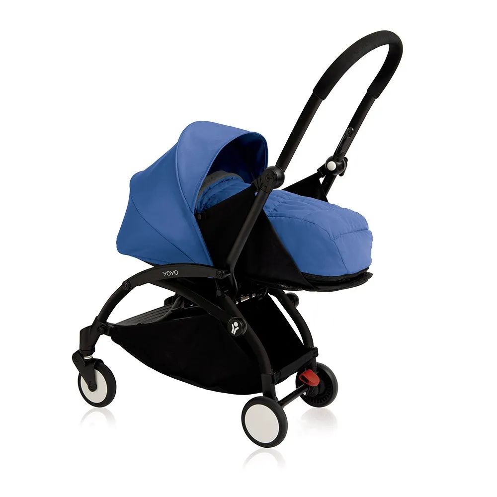 https://www.roshko.bg/media/catalog/product/cache/1/image/9df78eab33525d08d6e5fb8d27136e95/b/a/BabyZen пълен комплект комплект детска количка YoYo Plus Black Blue.webp