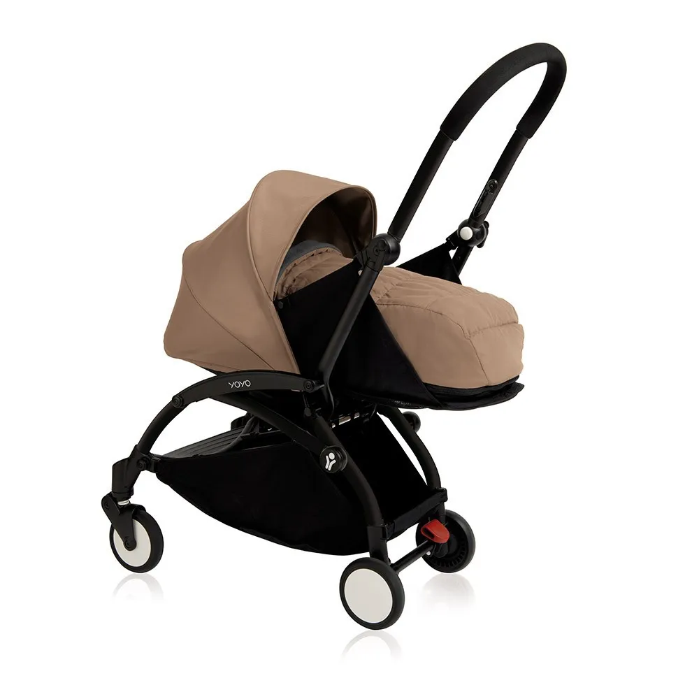 https://www.roshko.bg/media/catalog/product/cache/1/image/9df78eab33525d08d6e5fb8d27136e95/b/a/BabyZen пълен комплект комплект детска количка YoYo Plus Black Taupe.webp