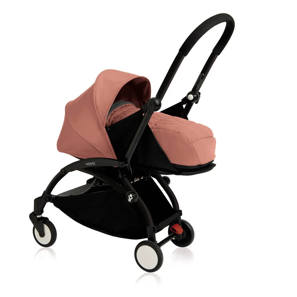 https://www.roshko.bg/media/catalog/product/cache/1/image/9df78eab33525d08d6e5fb8d27136e95/b/a/BabyZen пълен комплект детска количка YoYo Plus Black Ginger.webp