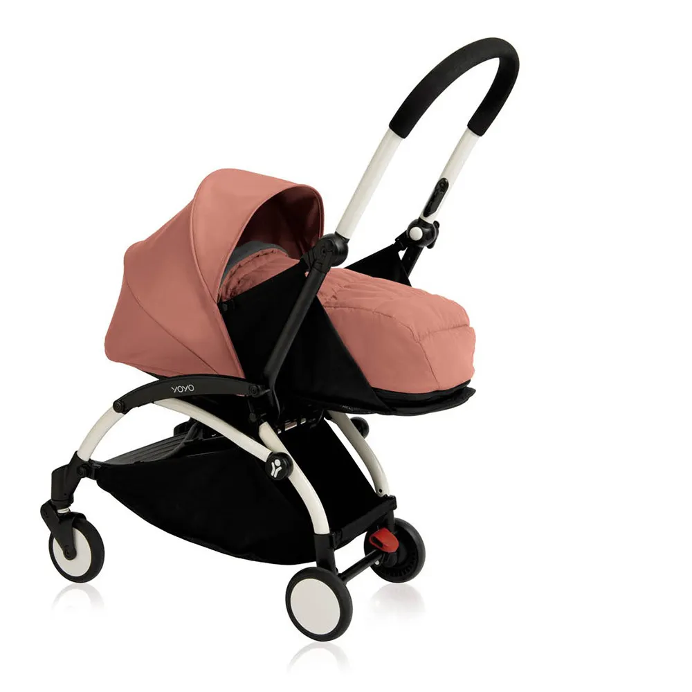 https://www.roshko.bg/media/catalog/product/cache/1/image/9df78eab33525d08d6e5fb8d27136e95/b/a/BabyZen пълен комплект детска количка YoYo Plus White Ginger.webp