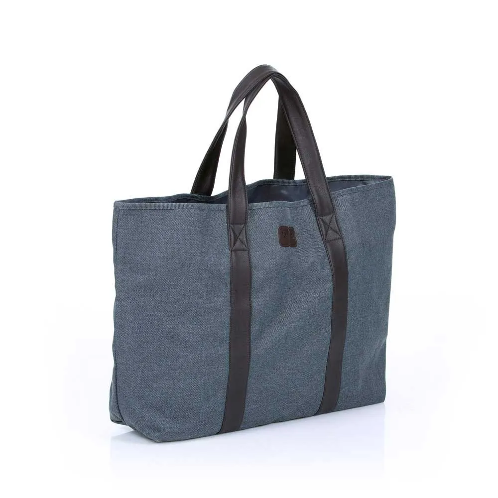 https://www.roshko.bg/media/catalog/product/cache/1/image/9df78eab33525d08d6e5fb8d27136e95/b/e/ABC Design чанта за детска количка Beach bag Mountain.webp