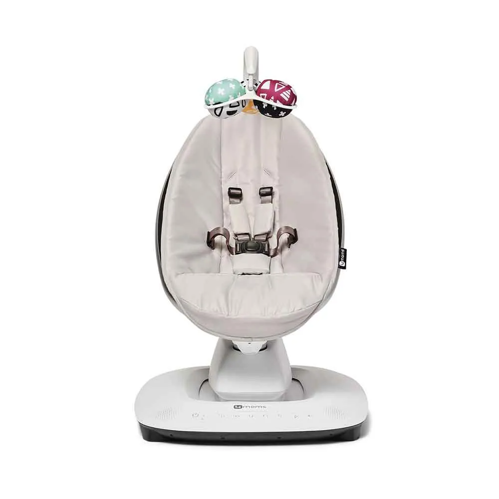 https://www.roshko.bg/media/catalog/product/cache/1/image/9df78eab33525d08d6e5fb8d27136e95/b/e/bebeshka-lyulka-4moms-mamaroo5-classic-grey 2.webp