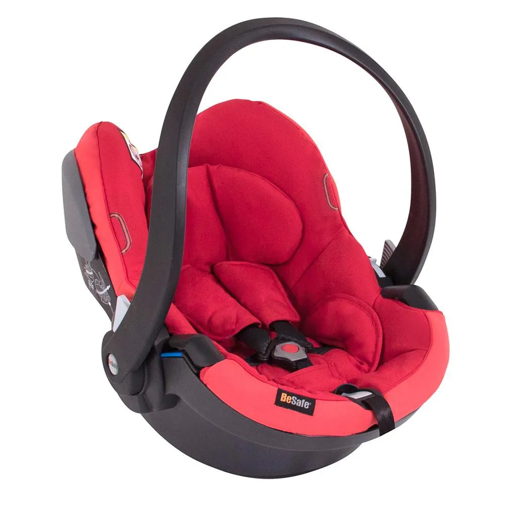 https://www.roshko.bg/media/catalog/product/cache/1/image/9df78eab33525d08d6e5fb8d27136e95/b/e/BeSafe столче за кола iZi Go X1 70 Tone In Tone Ruby Red 2016.webp