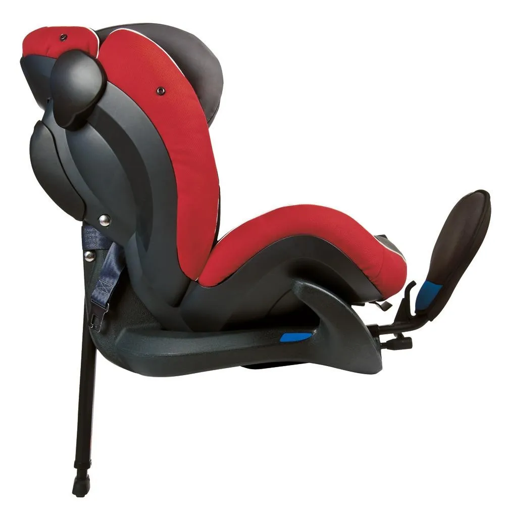 https://www.roshko.bg/media/catalog/product/cache/1/image/9df78eab33525d08d6e5fb8d27136e95/b/e/BeSafe столче за кола iZi Plus 70 Tone In Tone Ruby Red.webp