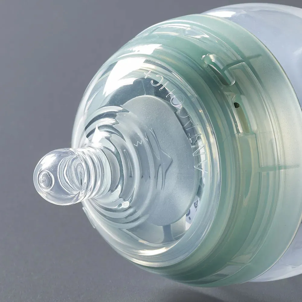 https://www.roshko.bg/media/catalog/product/cache/1/image/9df78eab33525d08d6e5fb8d27136e95/b/i/Tommee Tippee Биберони за хранене Advanced Anti-Colic+.webp