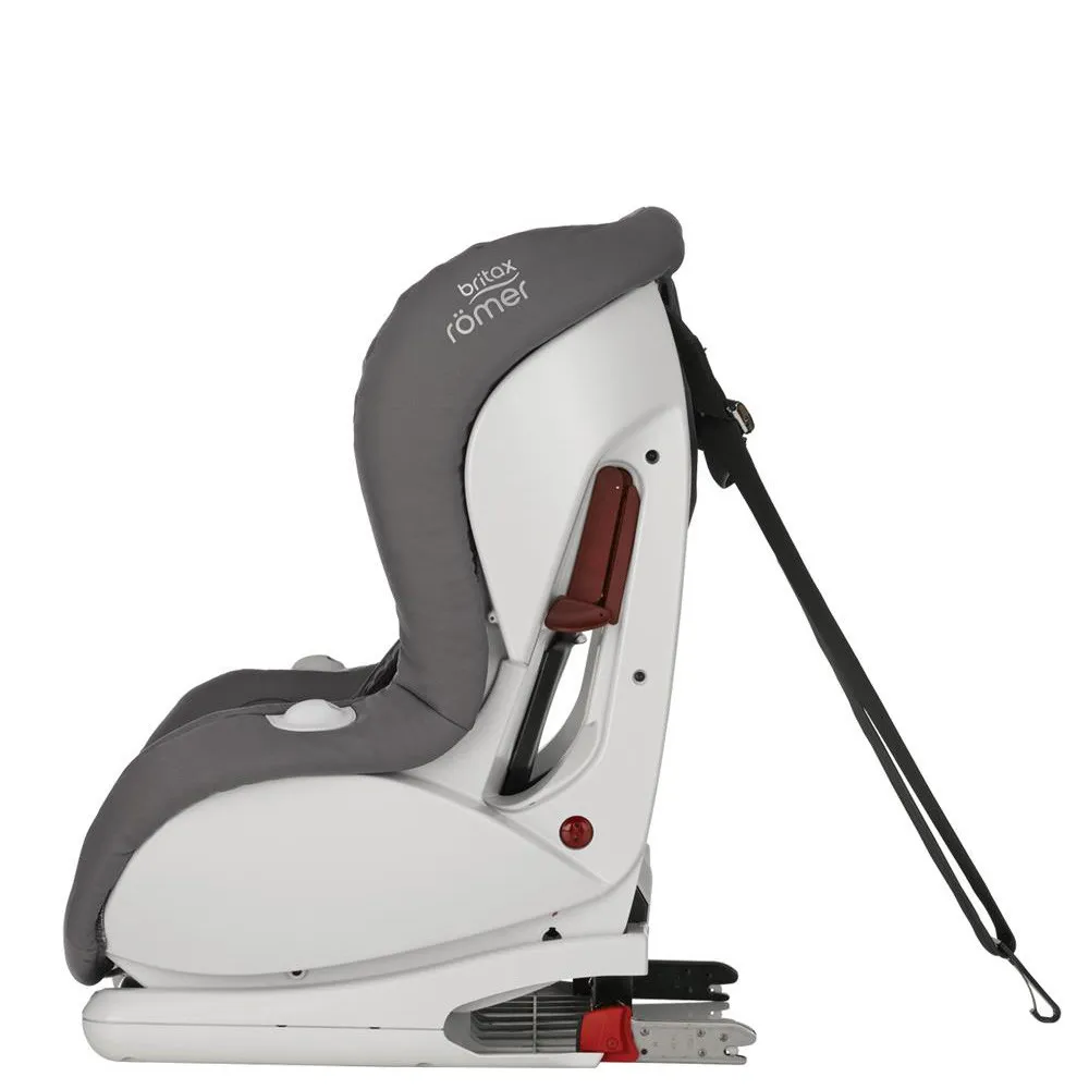 https://www.roshko.bg/media/catalog/product/cache/1/image/9df78eab33525d08d6e5fb8d27136e95/b/l/Britax Столче за кола Evolva Black Thunder.webp