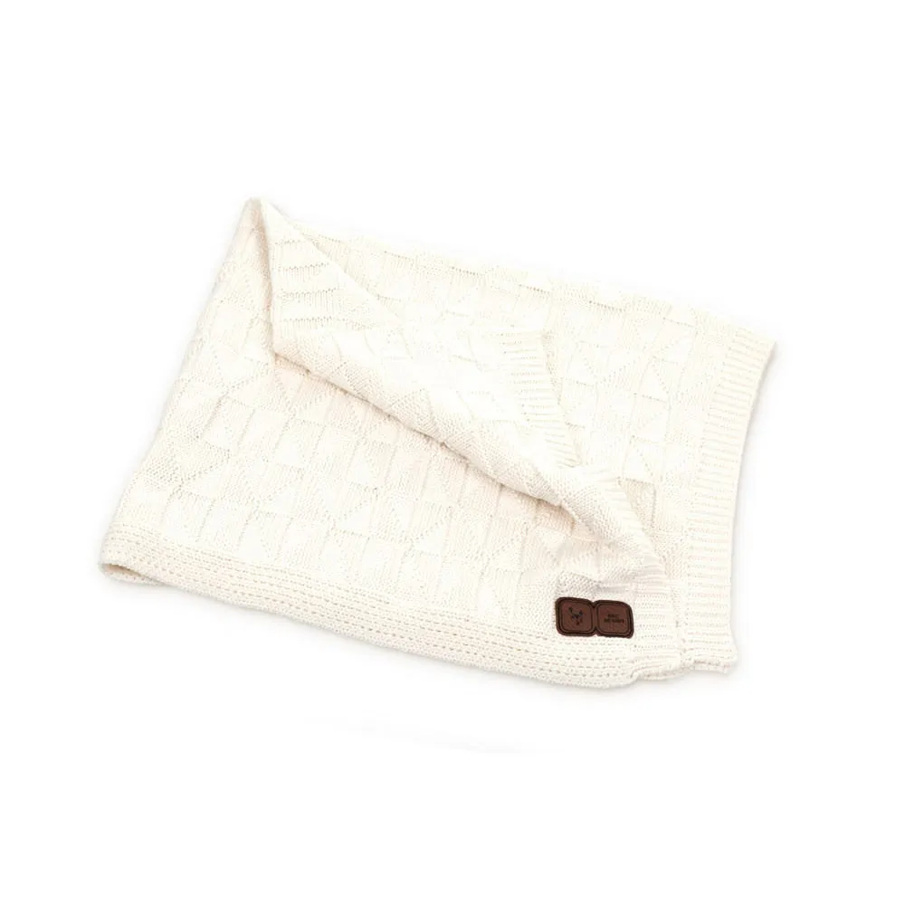 https://www.roshko.bg/media/catalog/product/cache/1/image/9df78eab33525d08d6e5fb8d27136e95/b/l/ABC Design памучно одеяло Cream- 100x100 см .webp