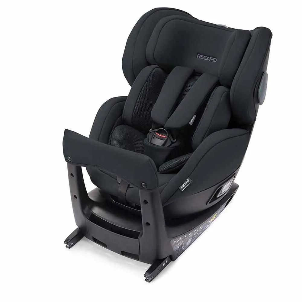 https://www.roshko.bg/media/catalog/product/cache/1/image/9df78eab33525d08d6e5fb8d27136e95/c/a/Recaro Salia столче за кола - Night Black.webp