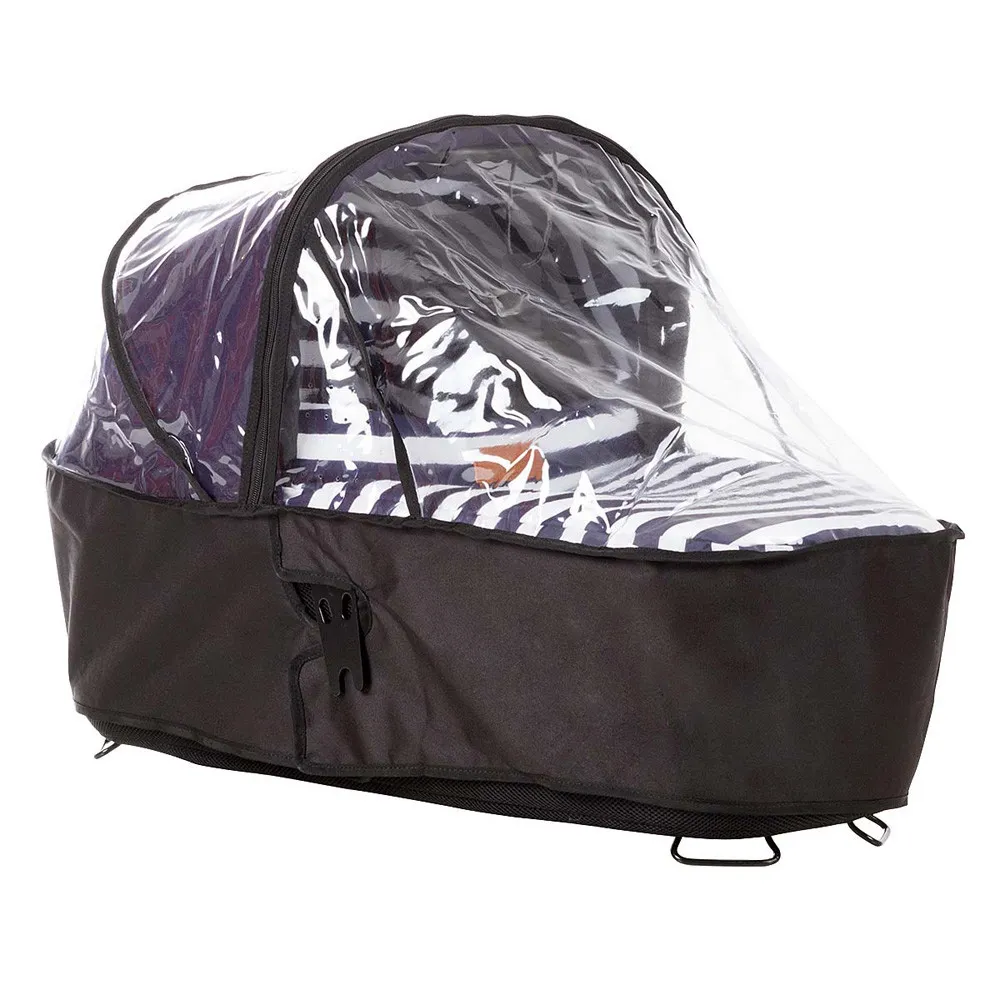 https://www.roshko.bg/media/catalog/product/cache/1/image/9df78eab33525d08d6e5fb8d27136e95/c/a/Mountain Buggy Дъждобран за кош за новородено Carrycot Plus за колички MB Urban Jungle.webp
