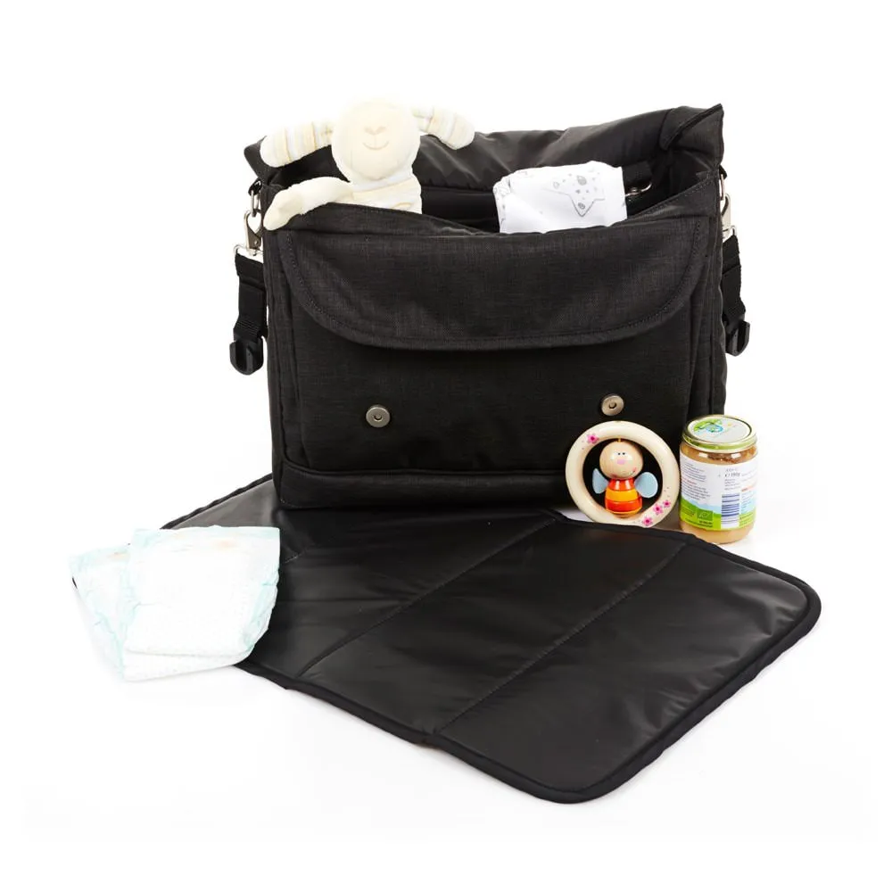 https://www.roshko.bg/media/catalog/product/cache/1/image/9df78eab33525d08d6e5fb8d27136e95/c/h/!анта за детска колчика ABC Design Changing Bag Fashion Piano 2018 1.webp