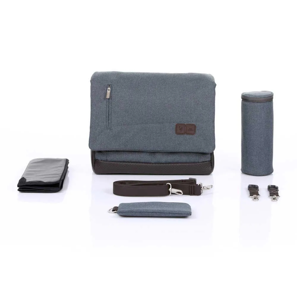 https://www.roshko.bg/media/catalog/product/cache/1/image/9df78eab33525d08d6e5fb8d27136e95/c/h/ABC Design Urban чанта за детска количка Mountain 2019.webp