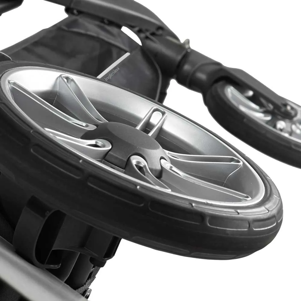 https://www.roshko.bg/media/catalog/product/cache/1/image/9df78eab33525d08d6e5fb8d27136e95/c/l/Inglesina Aptica System Quattro 20.webp