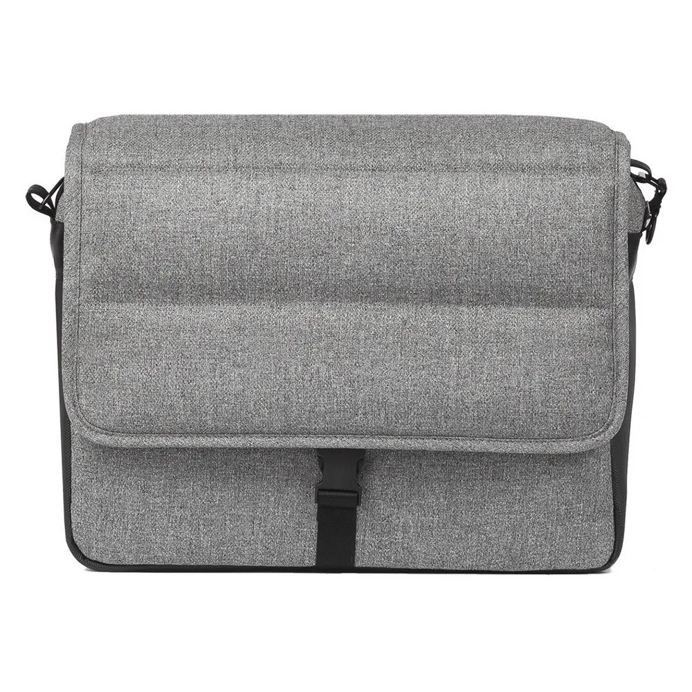 https://www.roshko.bg/media/catalog/product/cache/1/image/9df78eab33525d08d6e5fb8d27136e95/d/a/Mutsy Чанта за количка IGo Heritage Dawn 2017.webp