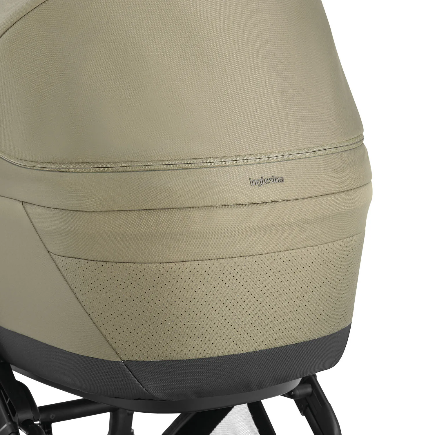 https://www.roshko.bg/media/catalog/product/cache/1/image/9df78eab33525d08d6e5fb8d27136e95/d/e/bebshka-kolichka-electa 7.webp