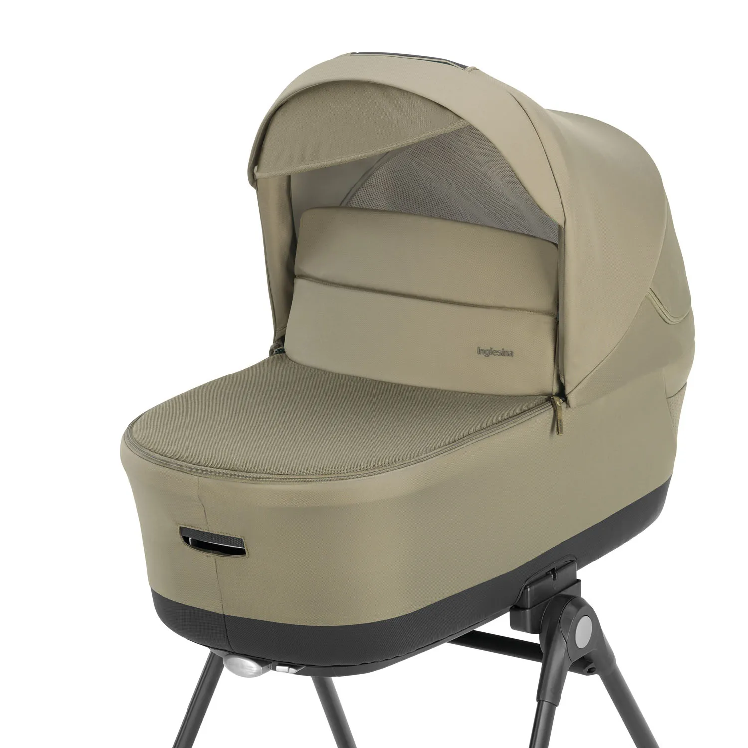 https://www.roshko.bg/media/catalog/product/cache/1/image/9df78eab33525d08d6e5fb8d27136e95/d/e/bebshka-kolichka-electa 10.webp