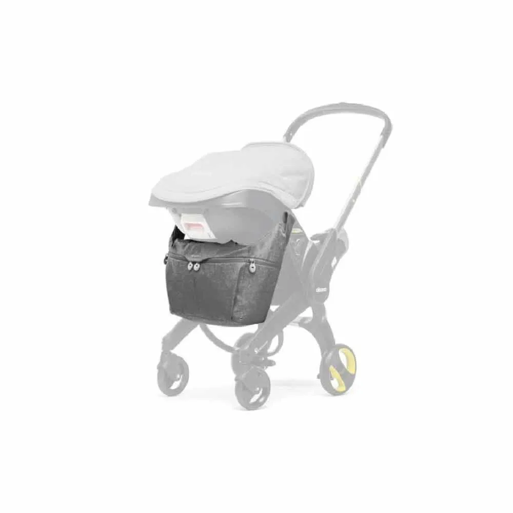 https://www.roshko.bg/media/catalog/product/cache/1/image/9df78eab33525d08d6e5fb8d27136e95/d/o/Doona™ чанта за столче за кола Doona 4.webp