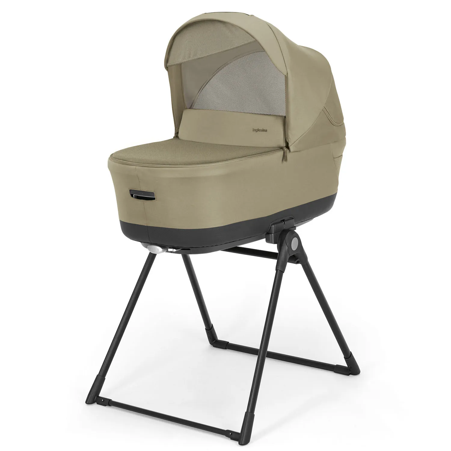 https://www.roshko.bg/media/catalog/product/cache/1/image/9df78eab33525d08d6e5fb8d27136e95/d/u/bebshka-kolichka-electa dumbo caramel 5.webp