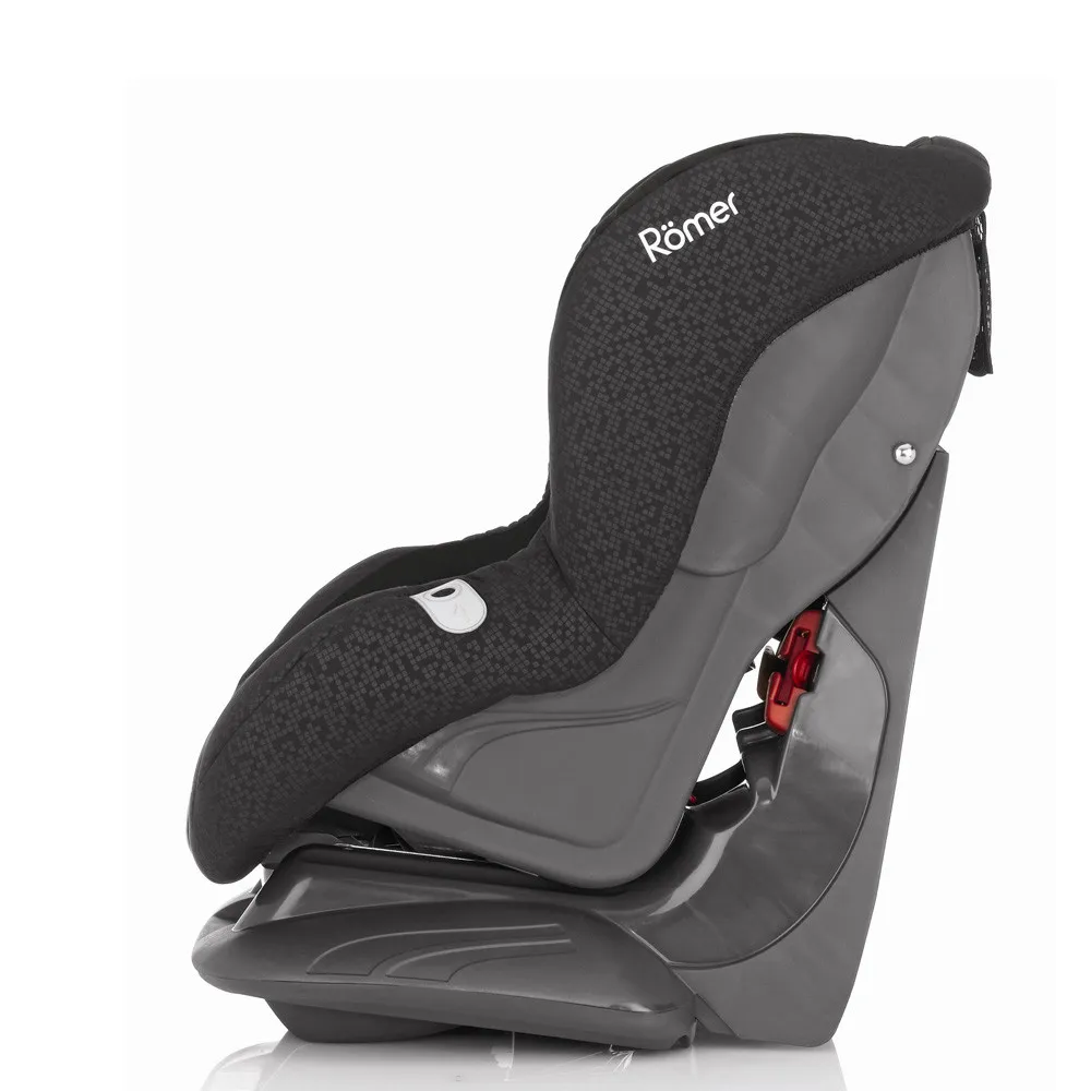 https://www.roshko.bg/media/catalog/product/cache/1/image/9df78eab33525d08d6e5fb8d27136e95/e/c/Britax Столче за кола - Römer Eclipse Cosmos Black.webp