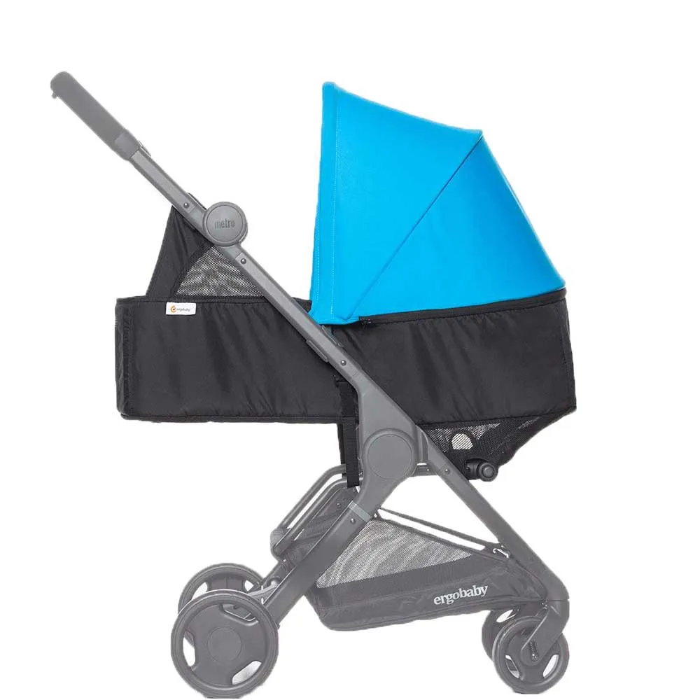 https://www.roshko.bg/media/catalog/product/cache/1/image/9df78eab33525d08d6e5fb8d27136e95/e/r/Ergobaby кош за новородено за детска количка Metro Newborn Kit Blue METROKITEU2 2.webp