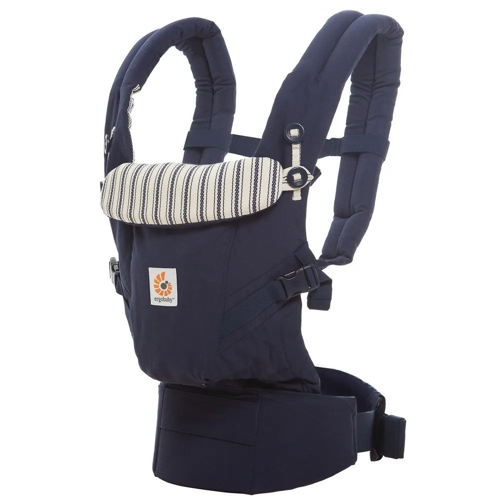 https://www.roshko.bg/media/catalog/product/cache/1/image/9df78eab33525d08d6e5fb8d27136e95/e/r/Ergobaby Adapt Admiral Blue ергономична раница 1.webp