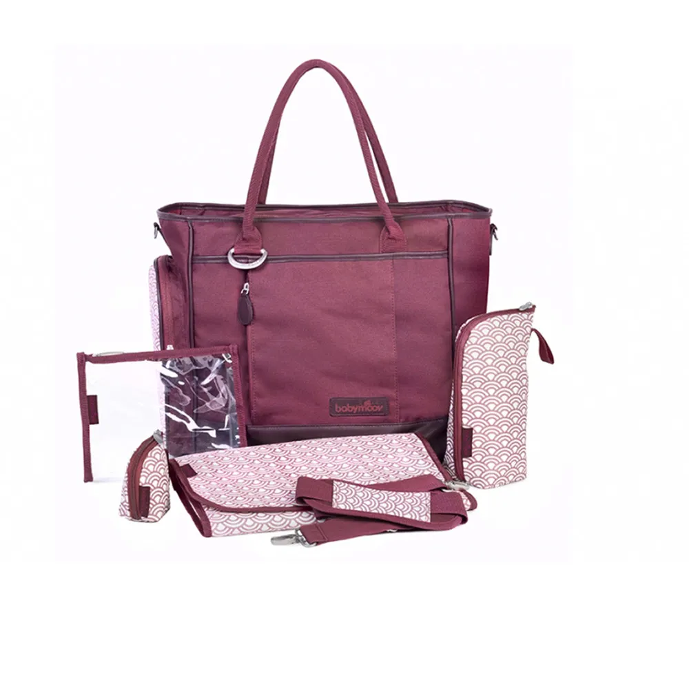 https://www.roshko.bg/media/catalog/product/cache/1/image/9df78eab33525d08d6e5fb8d27136e95/e/s/Babymoov чанта Essential Bag Cherry.webp