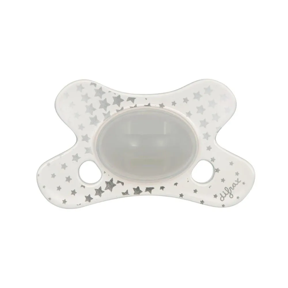 https://www.roshko.bg/media/catalog/product/cache/1/image/9df78eab33525d08d6e5fb8d27136e95/f/o/Difrax Pacifier Natural залъгалка 0-6 м - Glow in the Dark .webp