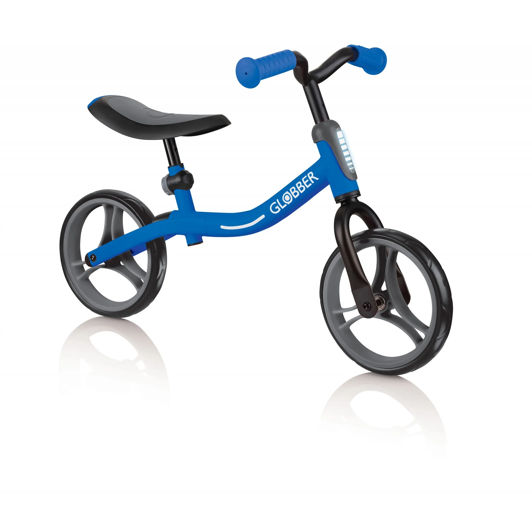 https://www.roshko.bg/media/catalog/product/cache/1/image/9df78eab33525d08d6e5fb8d27136e95/g/o/Globber Go Bike колело за баланс - Blue.webp
