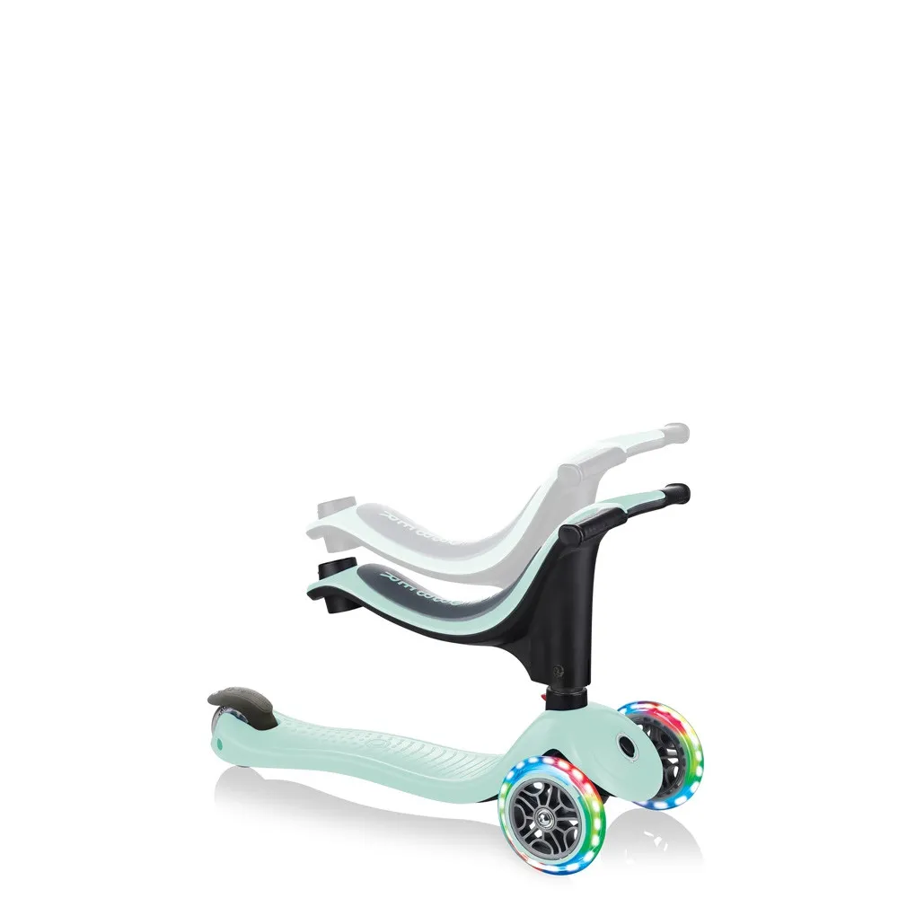 https://www.roshko.bg/media/catalog/product/cache/1/image/9df78eab33525d08d6e5fb8d27136e95/g/o/Globber GO UP Sporty Lughts тротинетка със седалка - Pastel Green 3.webp