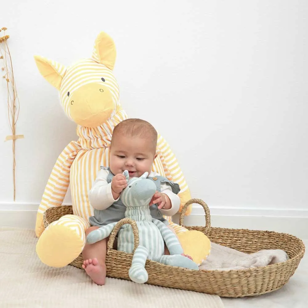https://www.roshko.bg/media/catalog/product/cache/1/image/9df78eab33525d08d6e5fb8d27136e95/h/a/Happy Horse Zebra.webp
