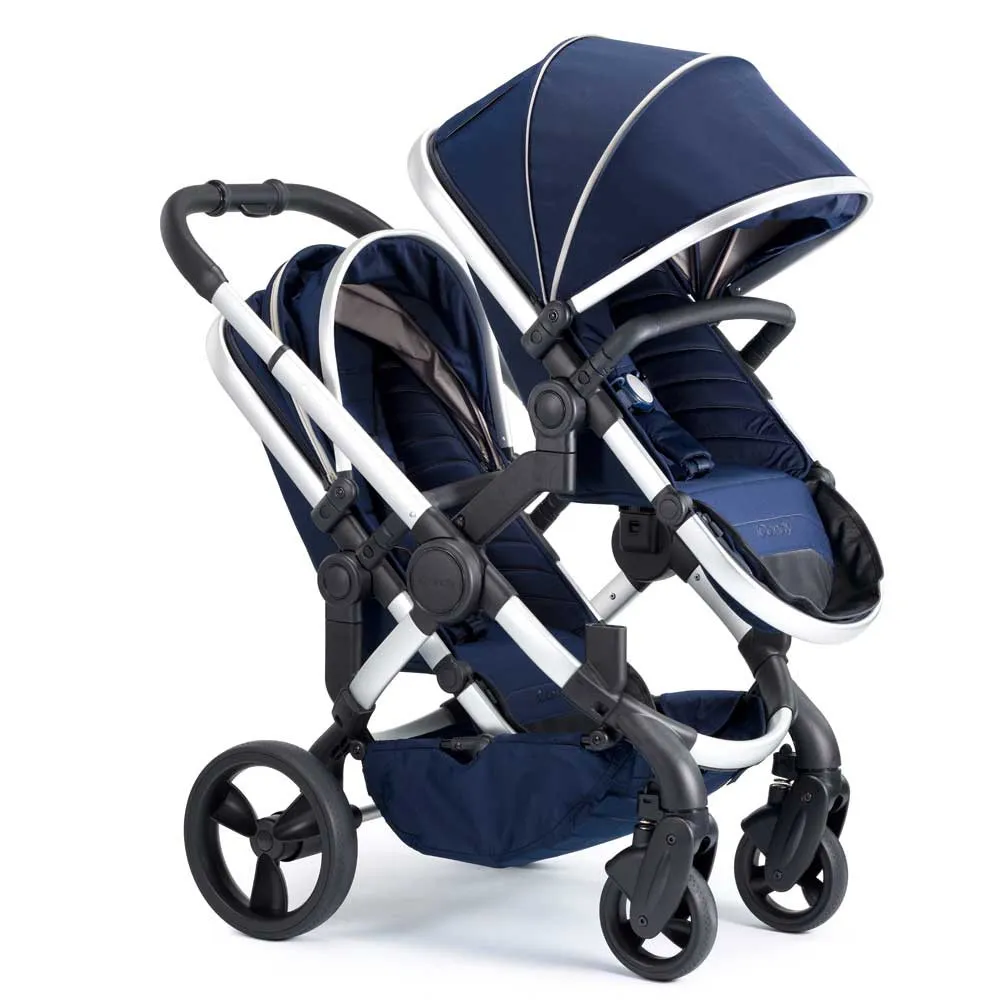 https://www.roshko.bg/media/catalog/product/cache/1/image/9df78eab33525d08d6e5fb8d27136e95/i/c/iCandy Peach Twin количка за близнаци Satin Indigo 2.webp