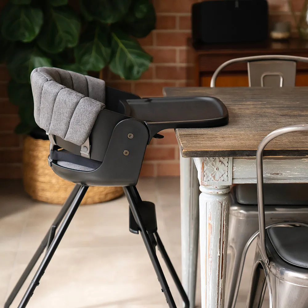 https://www.roshko.bg/media/catalog/product/cache/1/image/9df78eab33525d08d6e5fb8d27136e95/i/c/iCandy столче за хранене MiChair Flint on Black.webp
